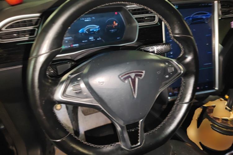Used Tesla Model X 2016 X 60D Steering Wheel