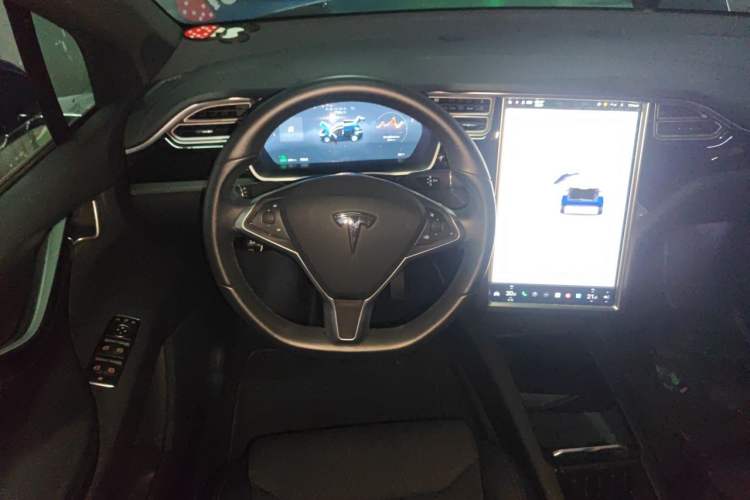 Used Tesla Model X 2016 X 75D Steering Wheel