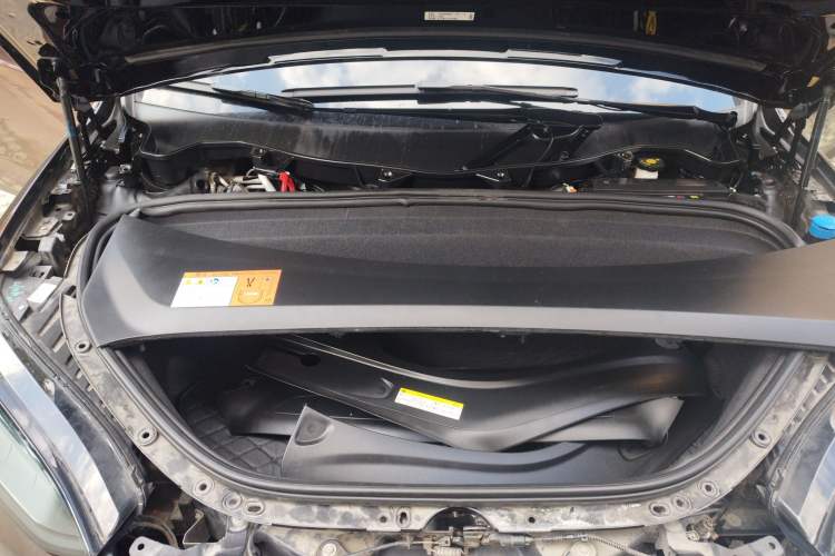 Used Tesla Model X 2016 X 75D Engine Bay