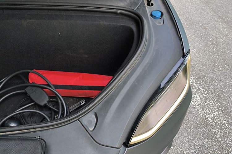 Used Tesla Model X 2016 X 90D Engine Bay Left