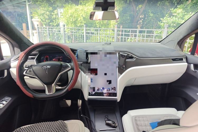 Used Tesla Model X 2016 X 90D Center Console