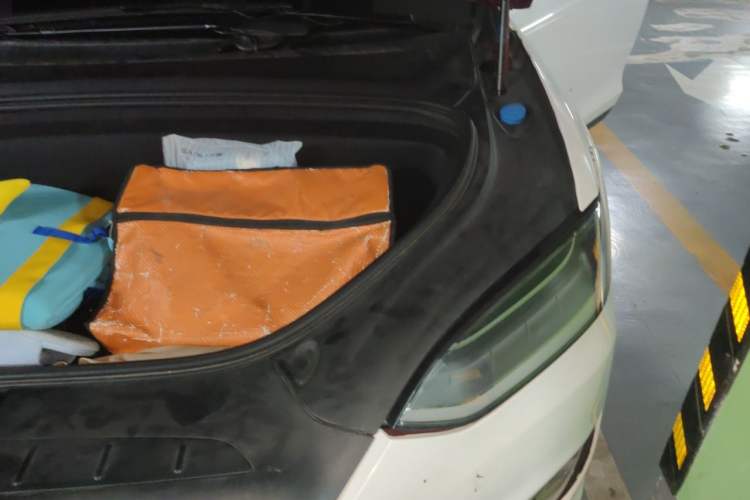 Used Tesla Model X 2016 X 90D Engine Bay Left