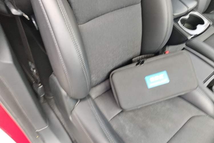 Used Tesla Model X 2016 X 75D Right Front Seat