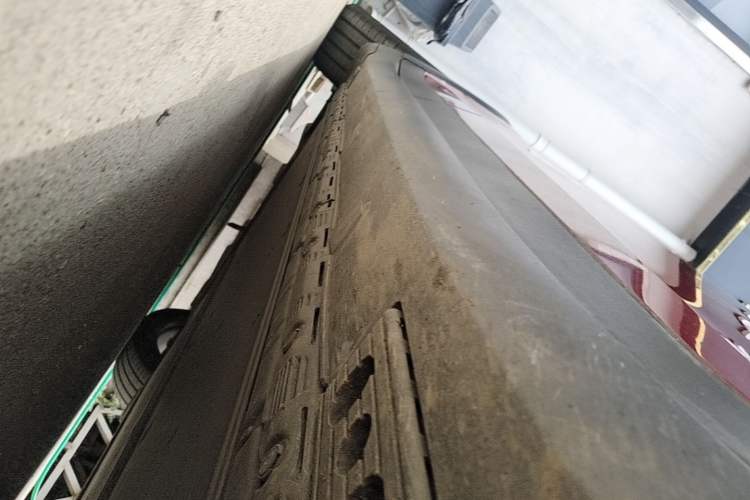 Used Tesla Model X 2016 X 75D Right Side Sill