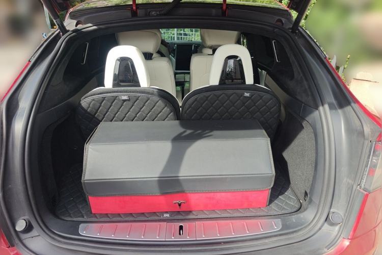 Used Tesla Model X 2016 X 90D Trunk