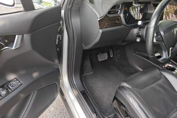 Used Tesla Model X 2016 X 90D Driver Seat