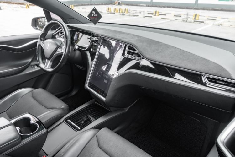Used Tesla Model X 2016 X 75D Interior 4