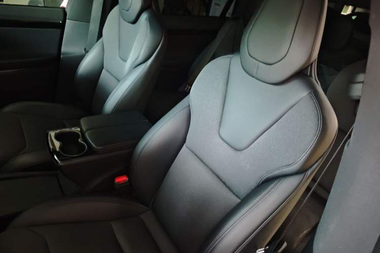 Used Tesla Model X 2016 X 75D Left Front Seat