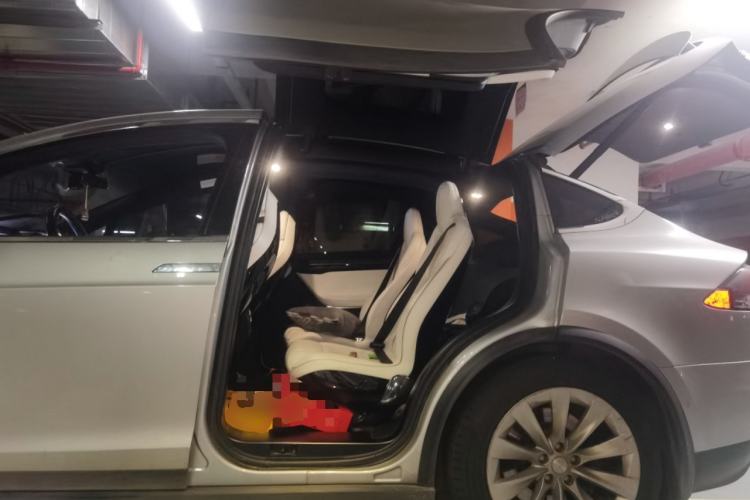 Used Tesla Model X 2016 X 90D Left Rear Seat
