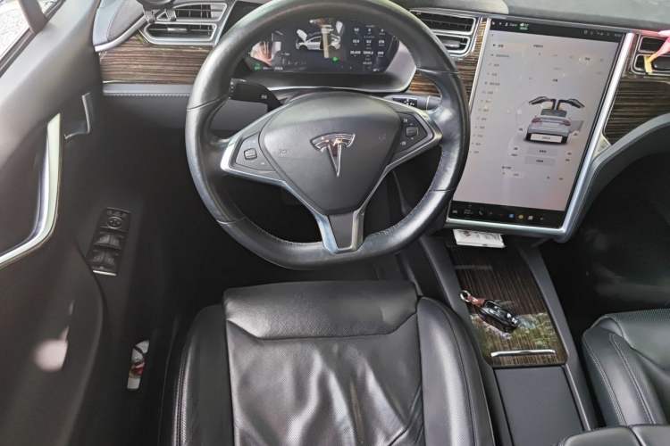 Used Tesla Model X 2016 X 90D Steering Wheel