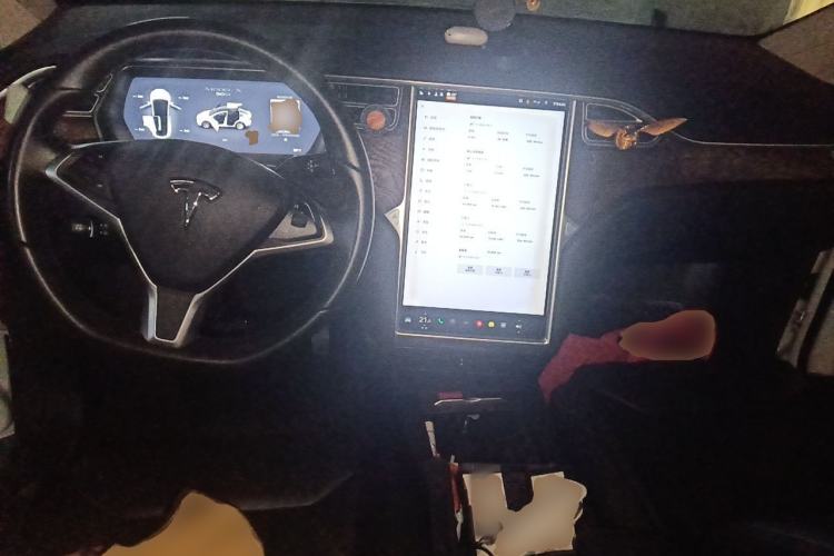 Used Tesla Model X 2016 X 90D Center Console