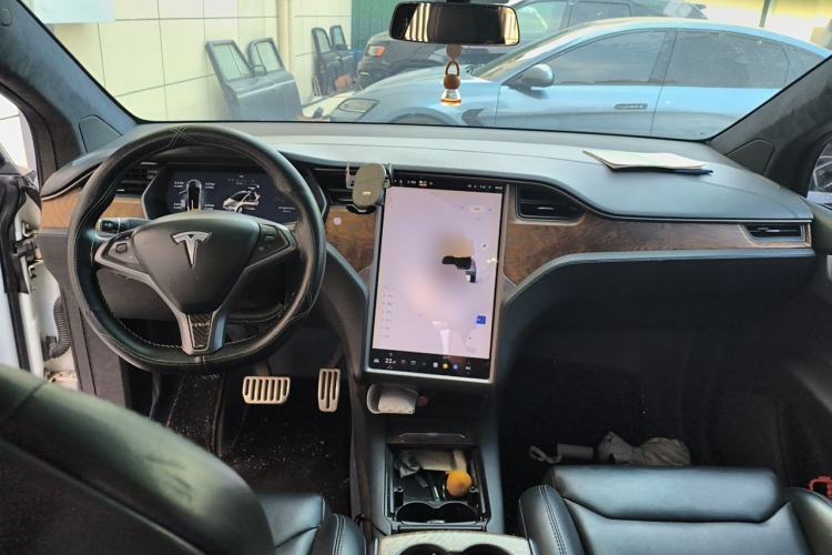 Used Tesla Model X 2016 X 75D Center Console