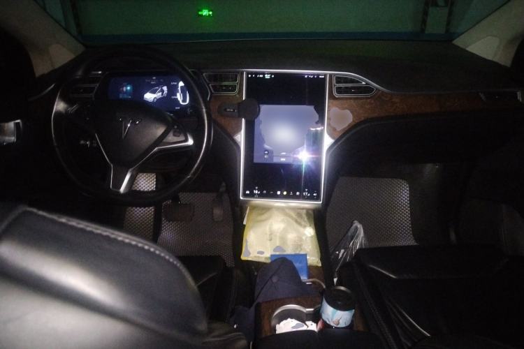 Used Tesla Model X 2016 X 90D Center Console