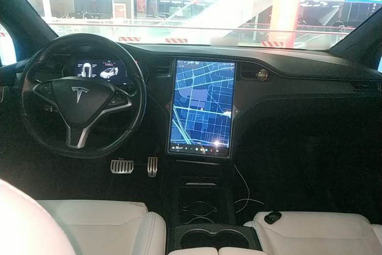 Used Tesla Model X 2016 X P100D Performance High-Performance Edition Center Console