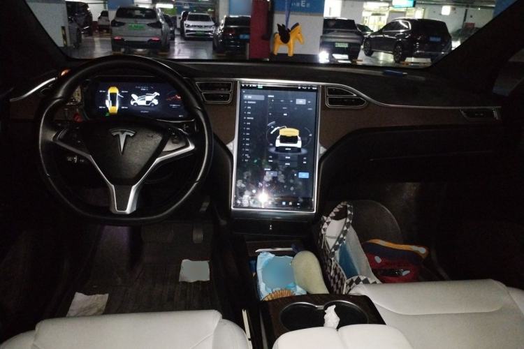 Used Tesla Model X 2016 X 75D Center Console