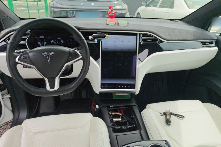 Used Tesla Model X 2016 X 90D Center Console