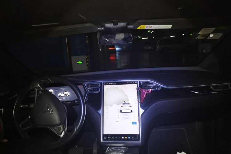 Used Tesla Model X 2016 X 75D Center Console