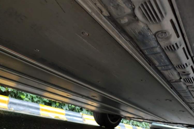 Used Tesla Model X 2016 X 90D Chassis Front Left