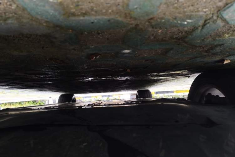 Used Tesla Model X 2016 X 75D Chassis Front