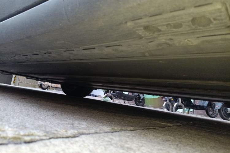 Used Tesla Model X 2016 X 75D Chassis Front Right