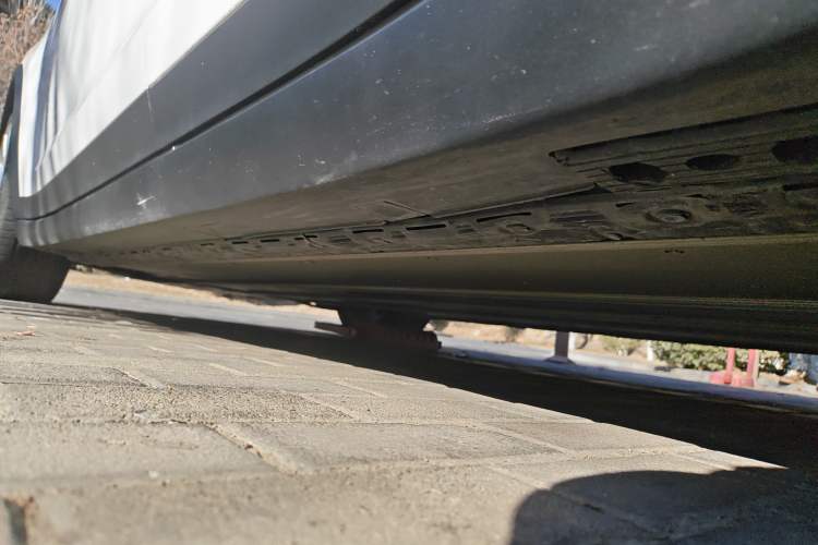 Used Tesla Model X 2016 X 75D Chassis Rear Left