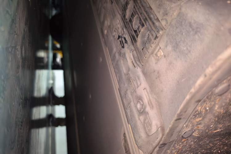 Used Tesla Model X 2016 X 75D Chassis Rear Left