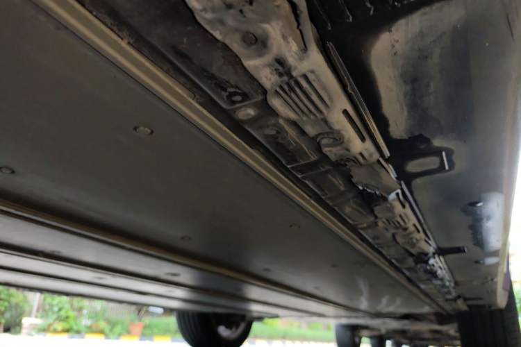 Used Tesla Model X 2016 X 90D Chassis Rear Right