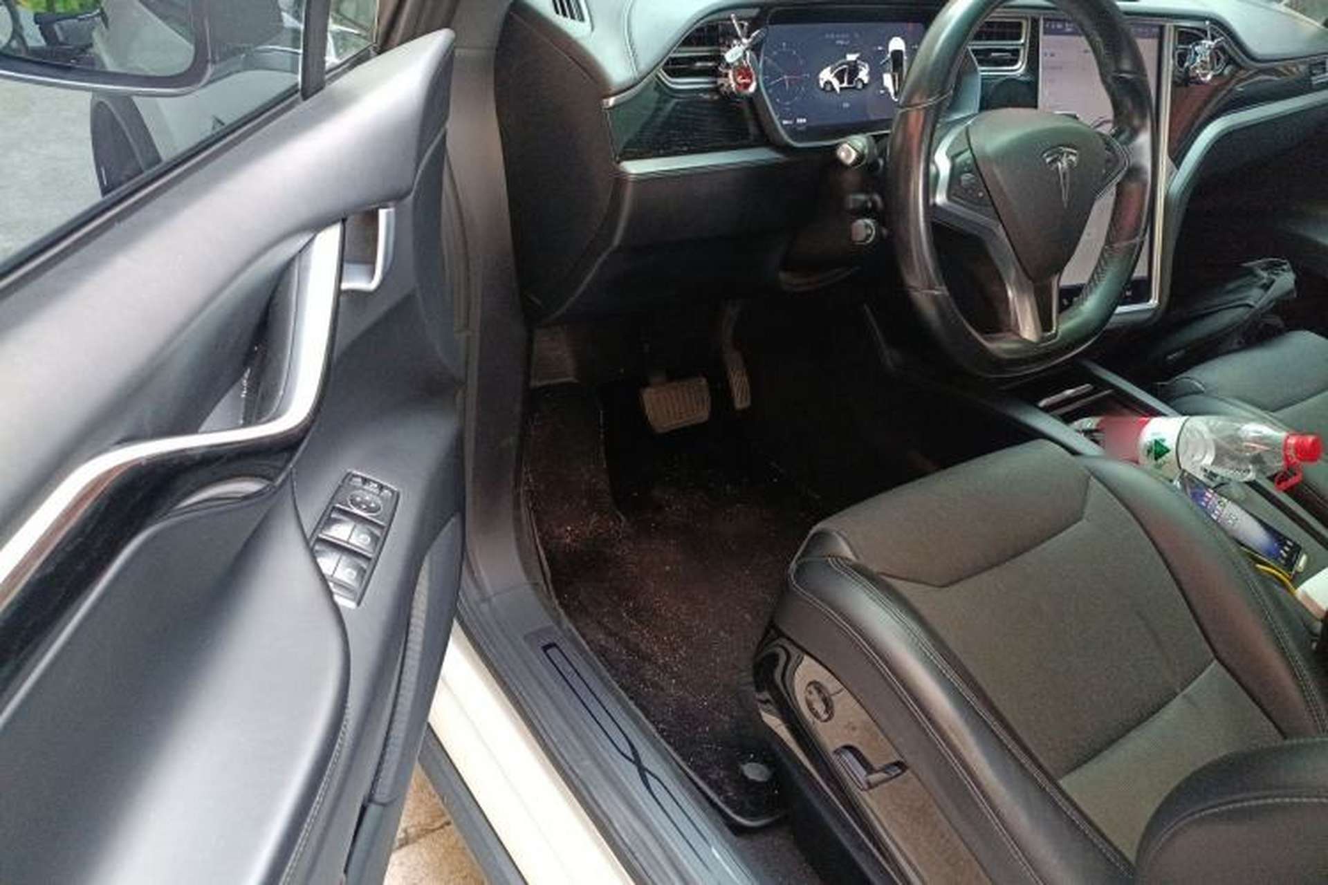 Used Tesla Model X 2016 X 75D Driver Seat