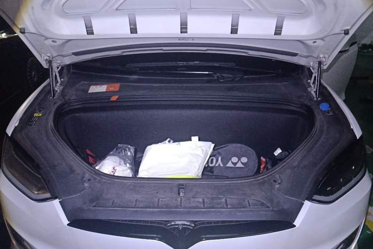 Used Tesla Model X 2016 X 90D Engine Bay