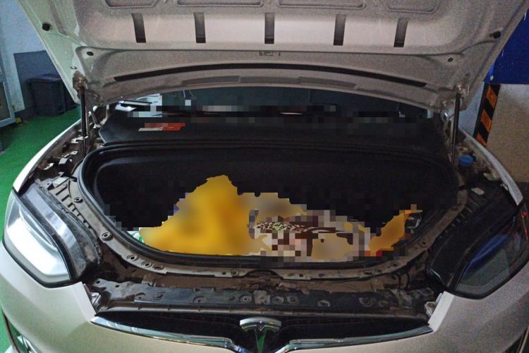 Used Tesla Model X 2016 X 90D Engine Bay