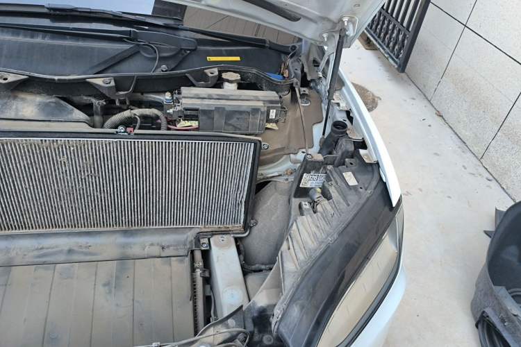 Used Tesla Model X 2016 X 75D Engine Bay Left