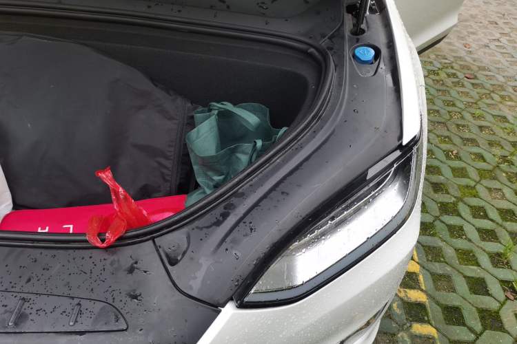 Used Tesla Model X 2016 X 75D Engine Bay Left