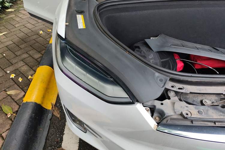 Used Tesla Model X 2016 X 90D Engine Bay Right