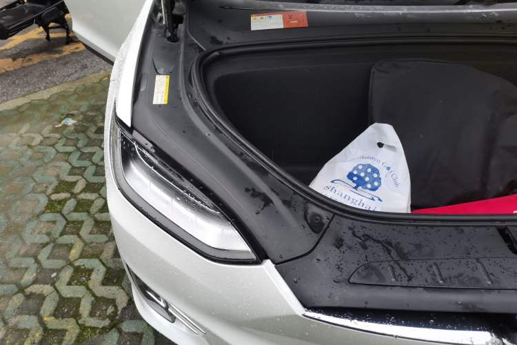 Used Tesla Model X 2016 X 75D Engine Bay Right