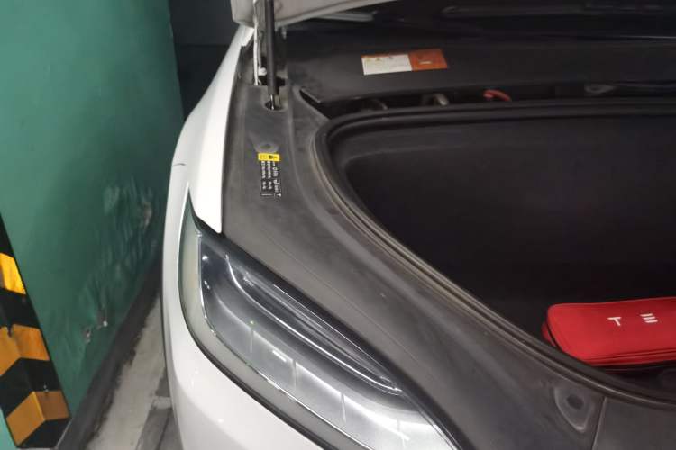 Used Tesla Model X 2016 X 75D Engine Bay Right