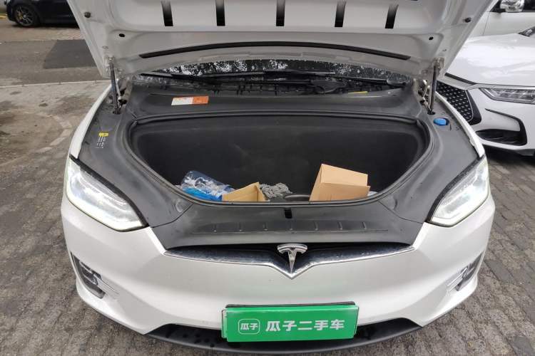 Used Tesla Model X 2016 X 75D Engine Bay