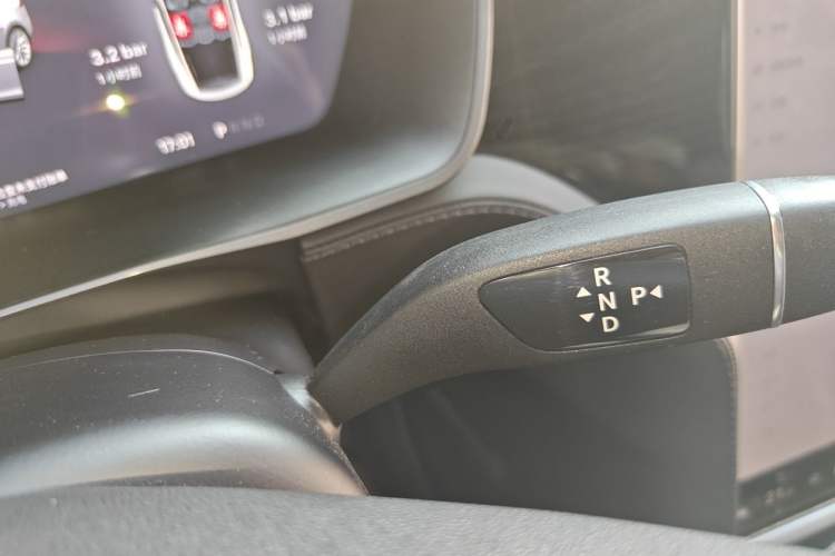Used Tesla Model X 2016 X 75D Gear Lever