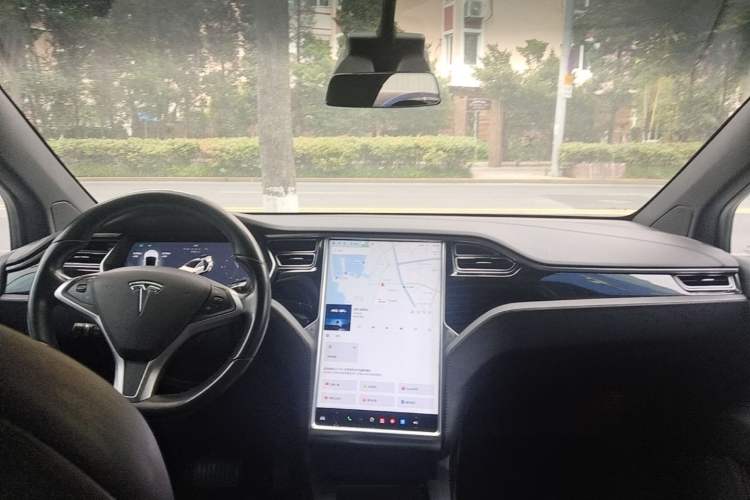 Used Tesla Model X 2016 X 75D Headliner