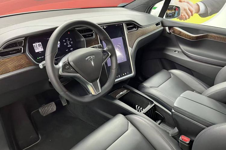 Used Tesla Model X 2016 X 75D Interior 5