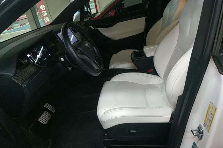 Used Tesla Model X 2016 X P100D Performance High-Performance Edition Left Front Seat