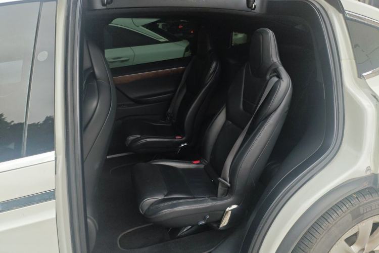 Used Tesla Model X 2016 X 75D Left Rear Seat