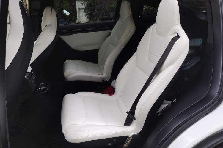 Used Tesla Model X 2016 X 75D Left Rear Seat