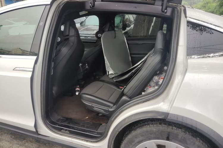 Used Tesla Model X 2016 X 75D Left Rear Seat