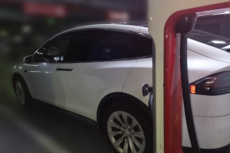 Used Tesla Model X 2016 X 75D Rear Left 45 Deg