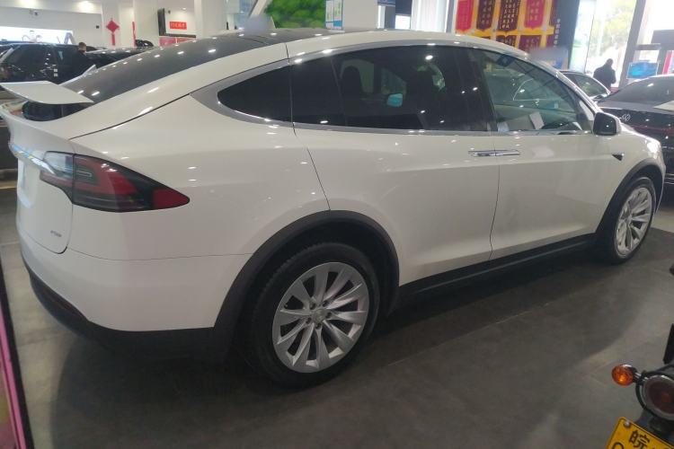 Used Tesla Model X 2016 X 75D Rear Right 45 Deg