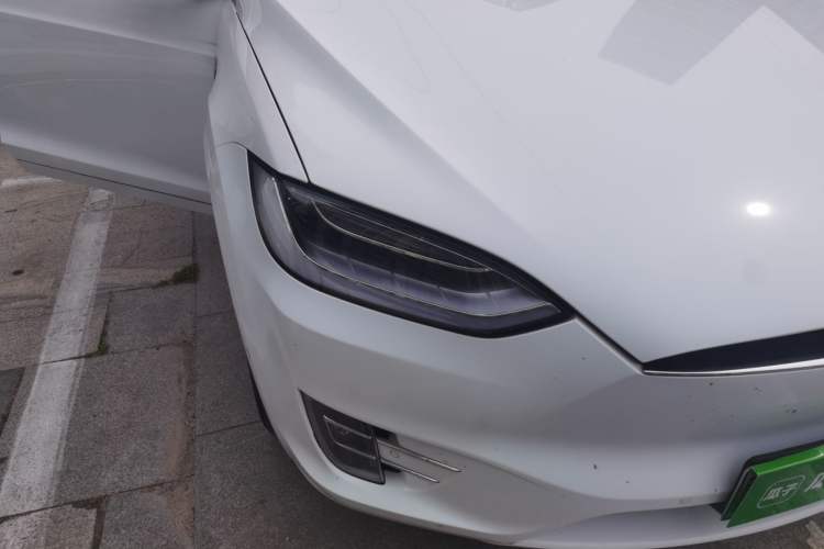 Used Tesla Model X  Right Front Headlight