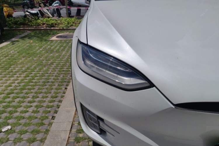 Used Tesla Model X 2016 X 75D Right Front Headlight