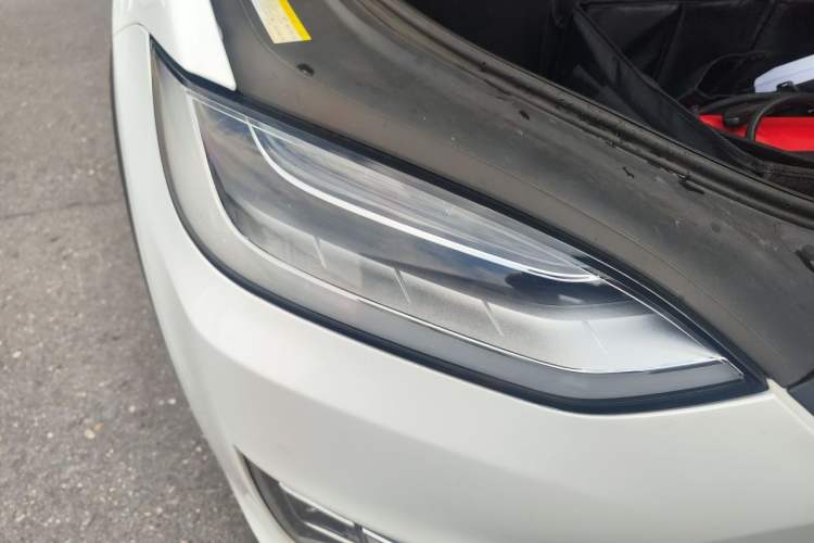 Used Tesla Model X  Right Front Headlight