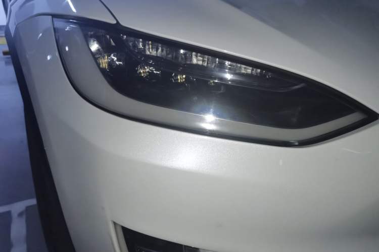 Used Tesla Model X 2016 X 75D Right Front Headlight