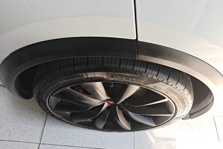 Used Tesla Model X 2016 X P100D Performance High-Performance Edition Right Rear Wheel Hub